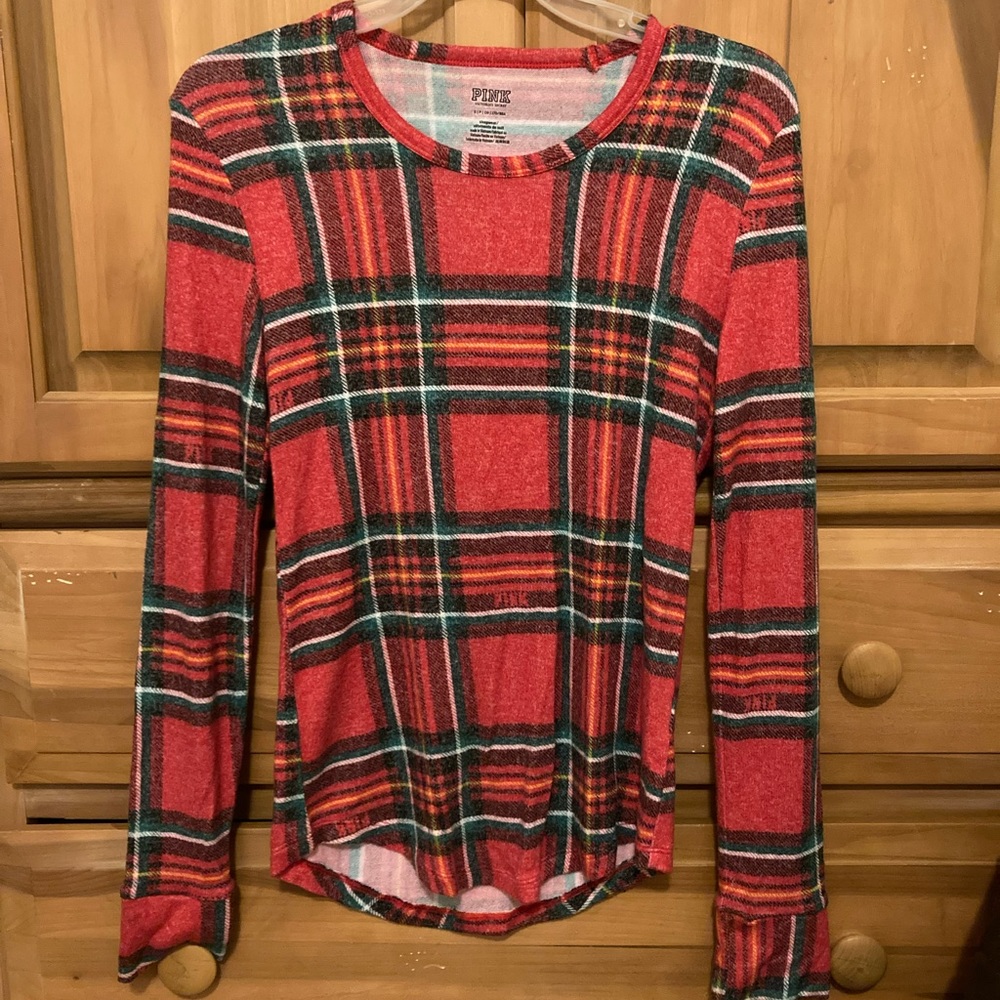 Victoria’s Secret PINK pajama top